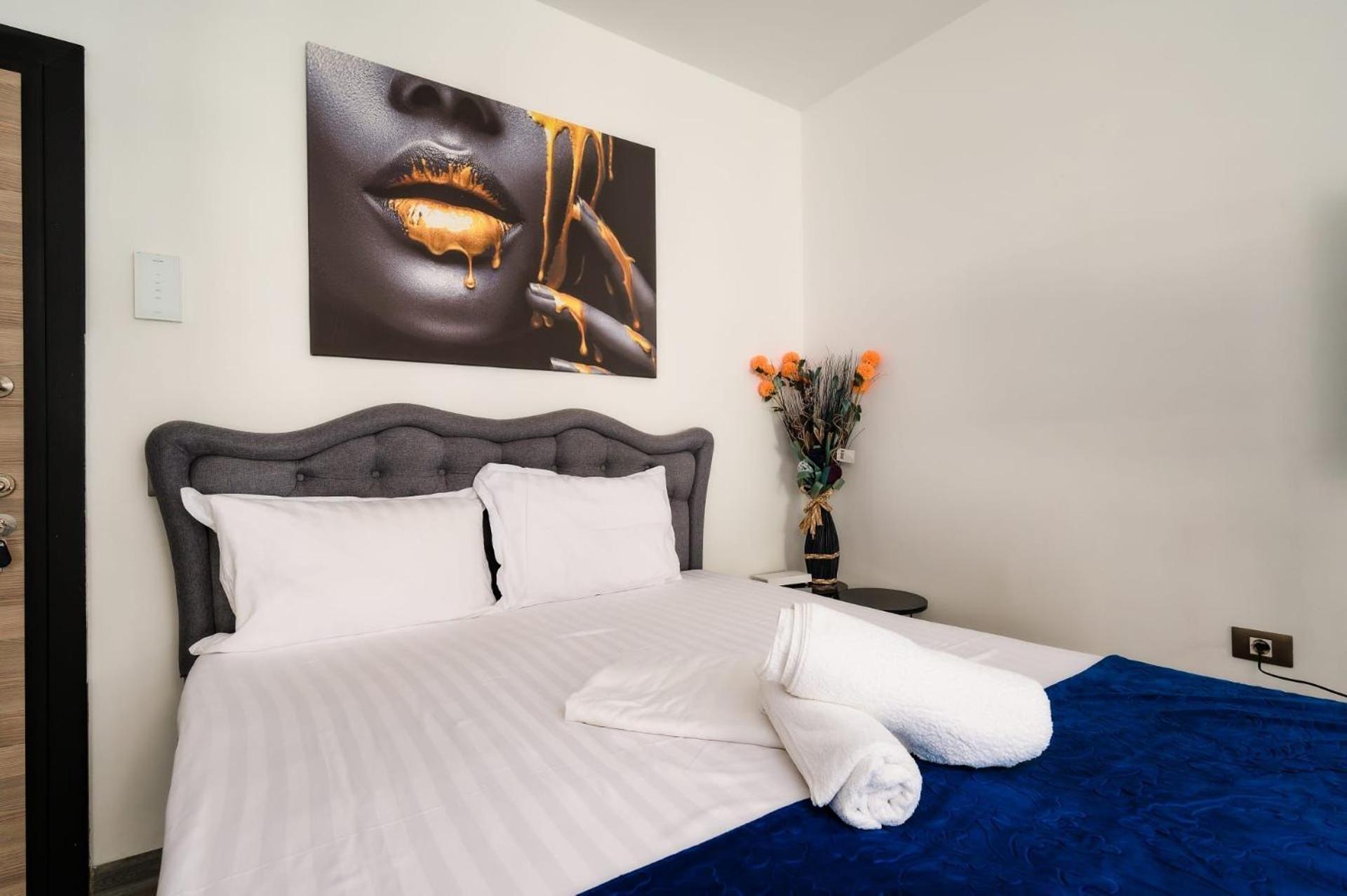 Luxury Suite Alezzi Beach Apartment Piscina Incalzita Sauna Jacuzzi Parking Năvodari Exterior foto